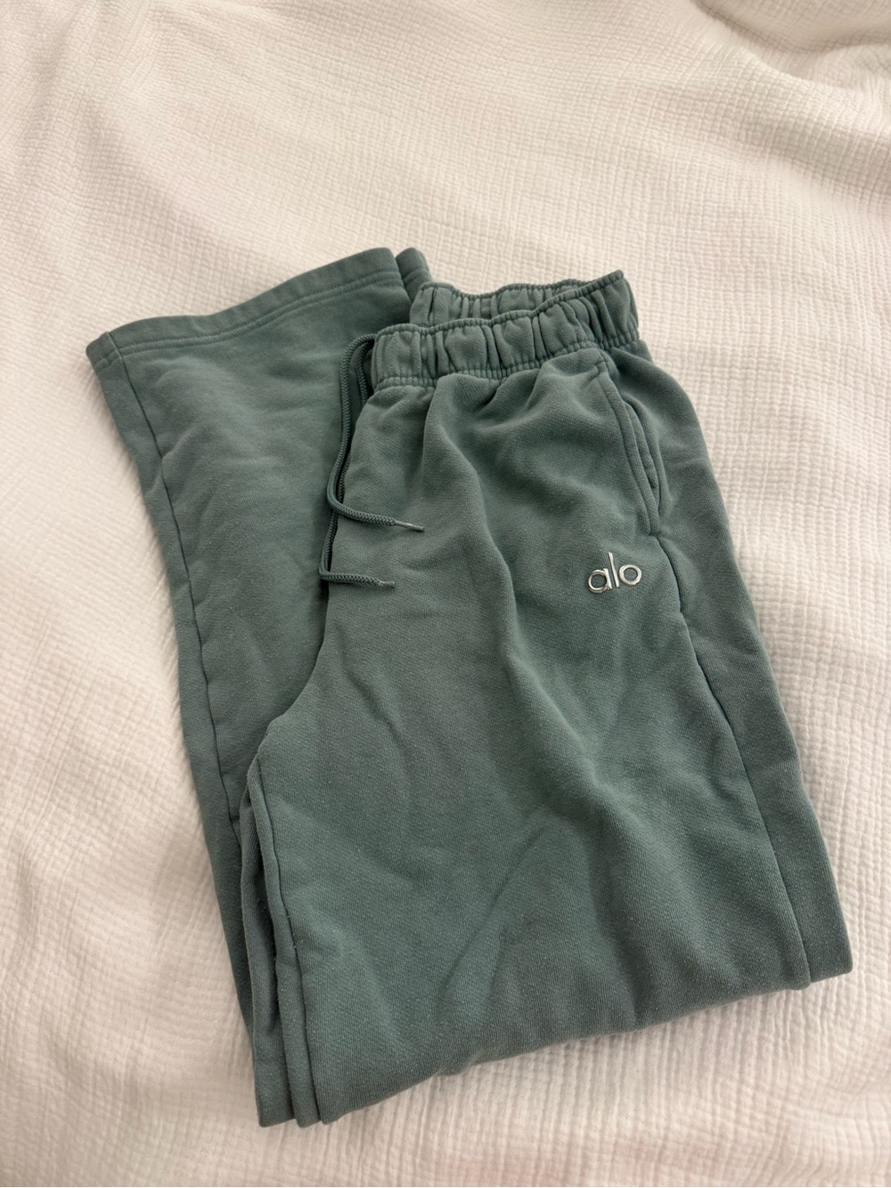 ALO Yoga Green Jogger Sweatpants